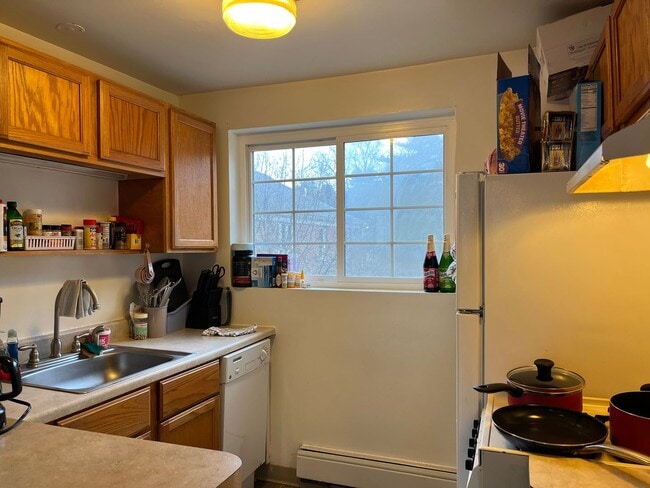 Photo - Lakeland Apartments