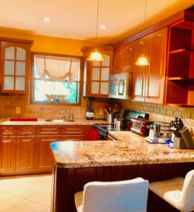 Photo - 109 SW 8th St