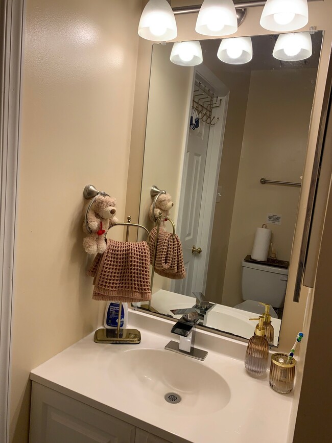 Photo - 2506 Ambling Cir