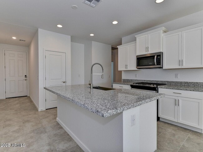 Photo - 4423 W Allen St