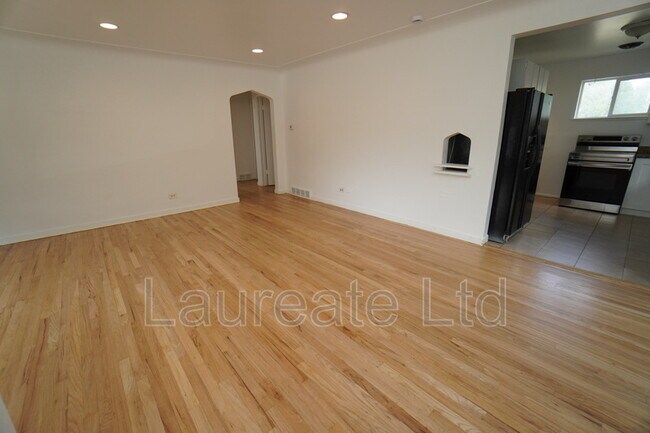 Photo - 3630 Holly St