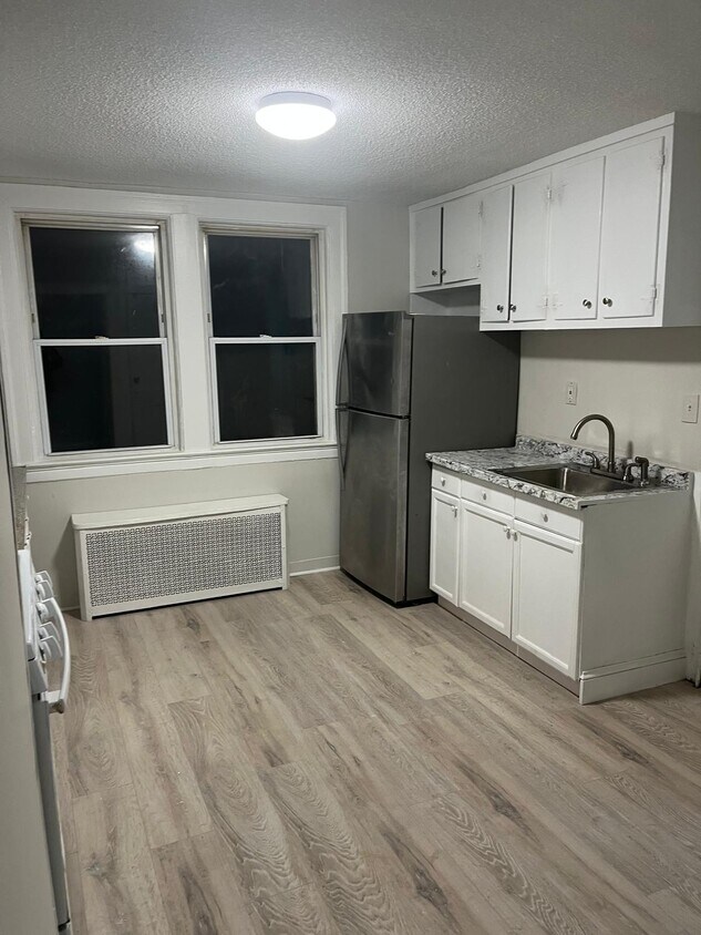 Photo - 173 Westland St (Hartford, CT)