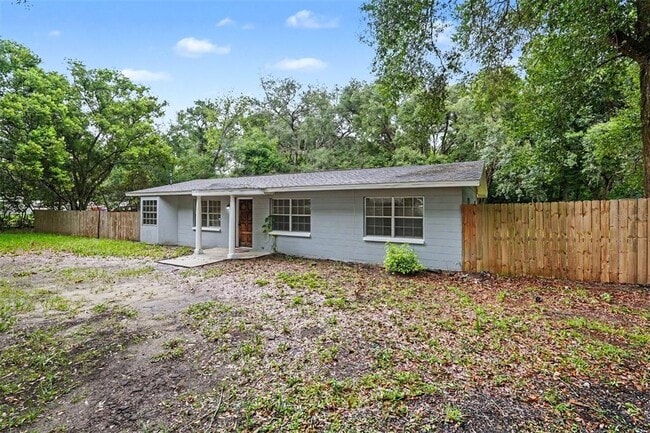 Building Photo - 5328 Lantana St