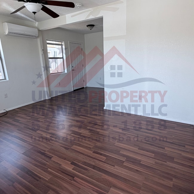 Photo - 504 W Tansill St Unidad B