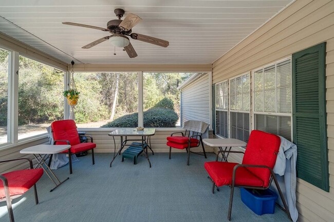 Photo - 2671 Oscar Harvey Rd