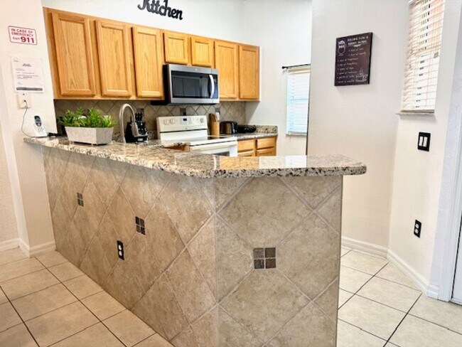 Photo - Kissimmee Townhome For Rent - Fully Furnished with 3 Bedrooms 2.5 Baths
