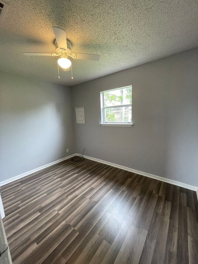 Photo - Home For Rent In Lake Charles