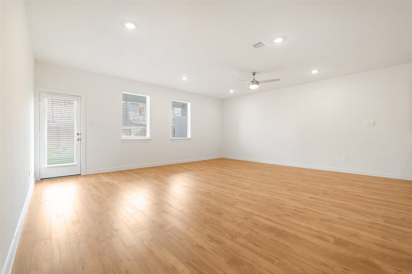 Photo - 3511 Shearwater St