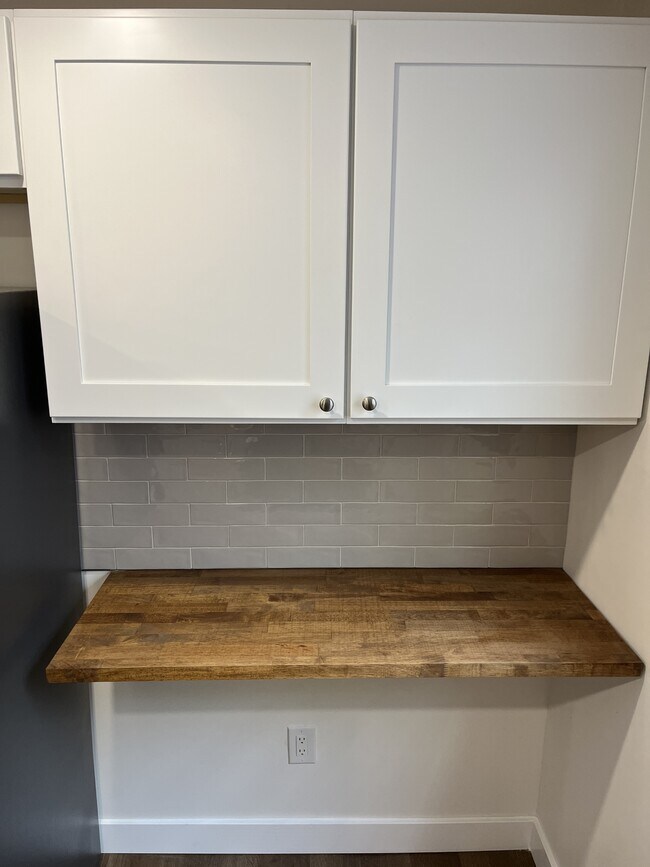 321 Waitman St Unit 321B