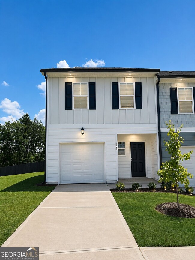 Building Photo - 3370 Highbury Way