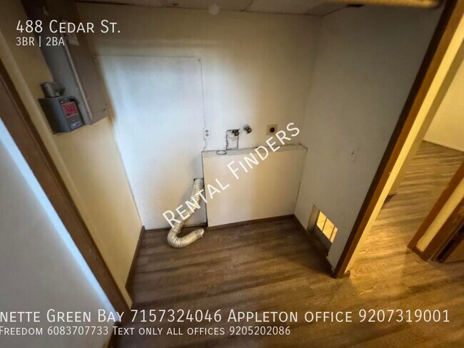 Photo - 488 Cedar St