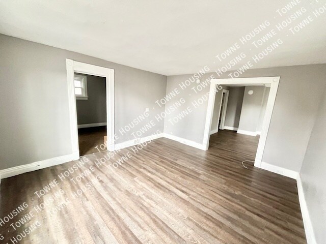 Photo - 305 15th St Unit Upper Front