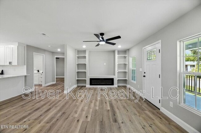 Photo - 1309 Summit St
