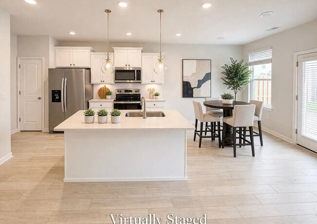 Photo - 471 Payne Dr