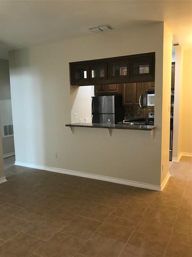 Photo - 12166 Metric Blvd Unit 1007