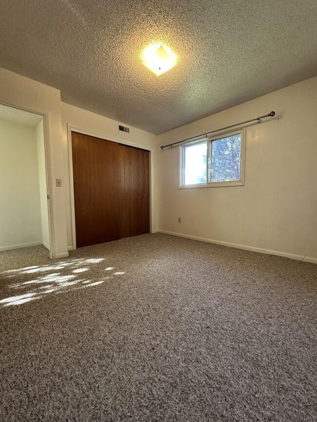 Photo - 2 bedroom in Billings MT 59102