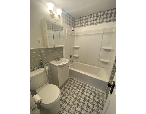 59 Blackstone Rd Townhome For Rent in Weymouth, MA | ForRent.com