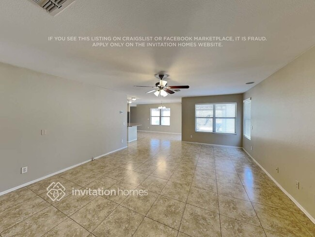 Photo - 12808 N Main St