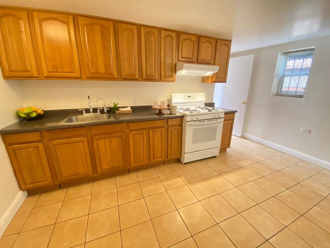 Photo - 1629 13th St Unidad B