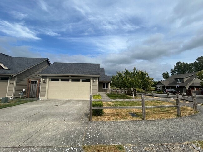 Building Photo - 4052 Kinston St. Rental