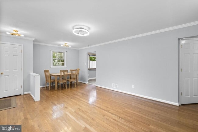 Photo - 308 Clagett Dr