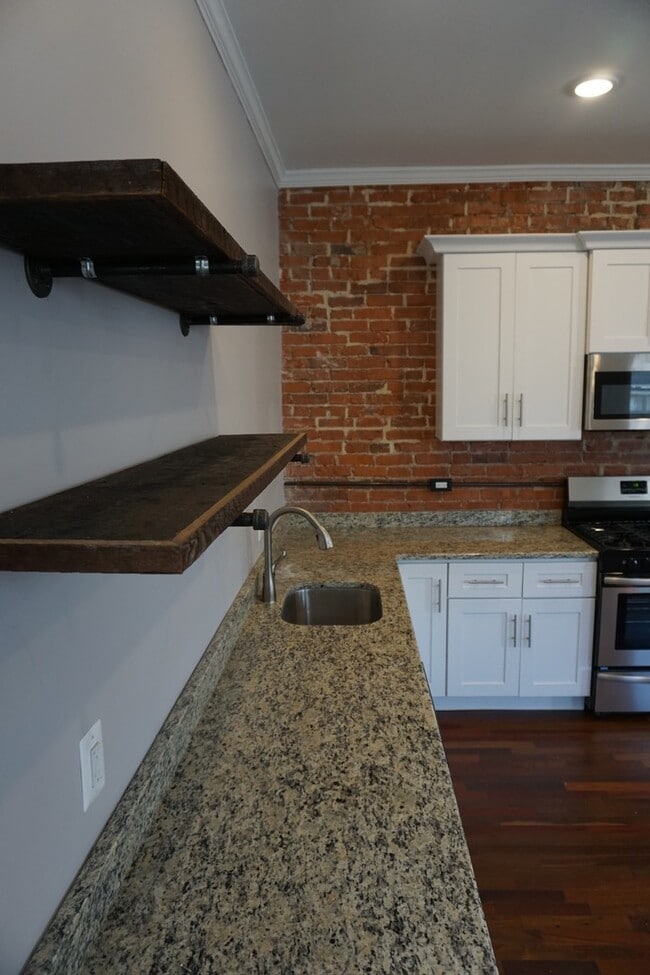 Photo - 3230 W Berks St Unit 3230 W Berks Street
