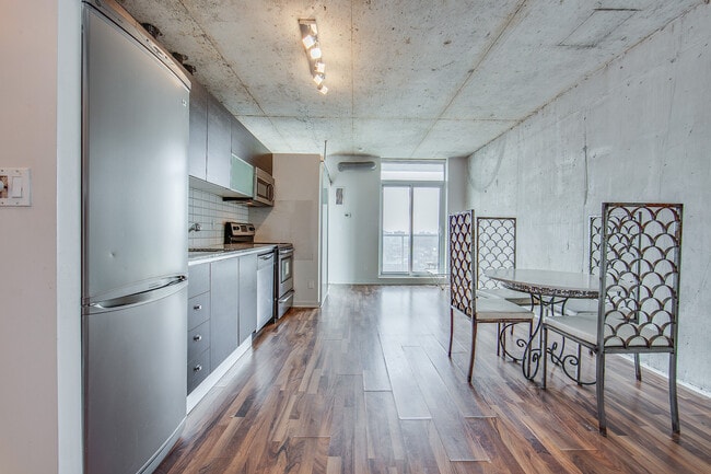 Building Photo - 150 Sudbury St