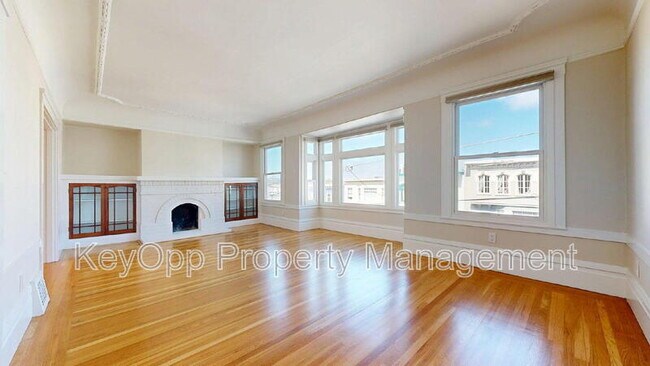 Photo - 769 18th Ave