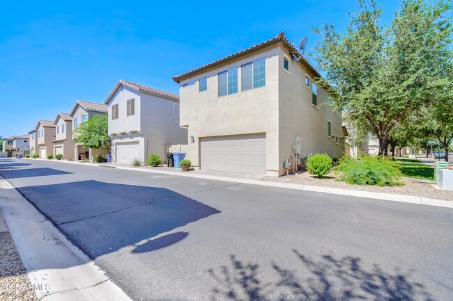 Photo - 3514 S Posse Trail