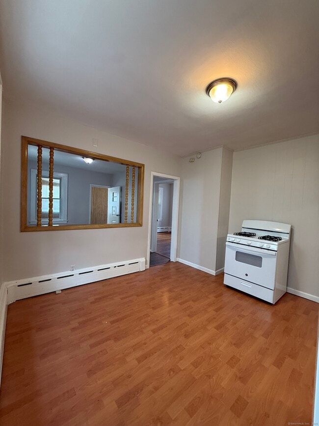 Photo - 404 Congress Ave