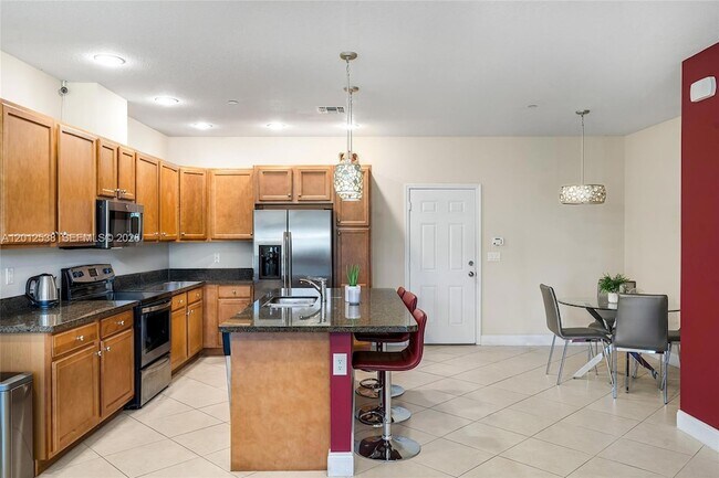 Photo - 4025 Cascada Cir