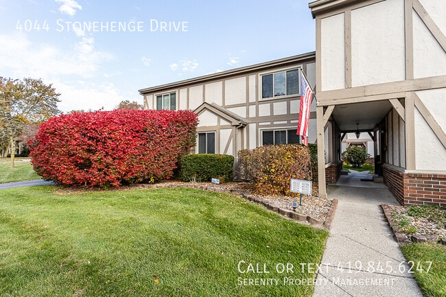 Photo - 4044 Stonehenge Dr