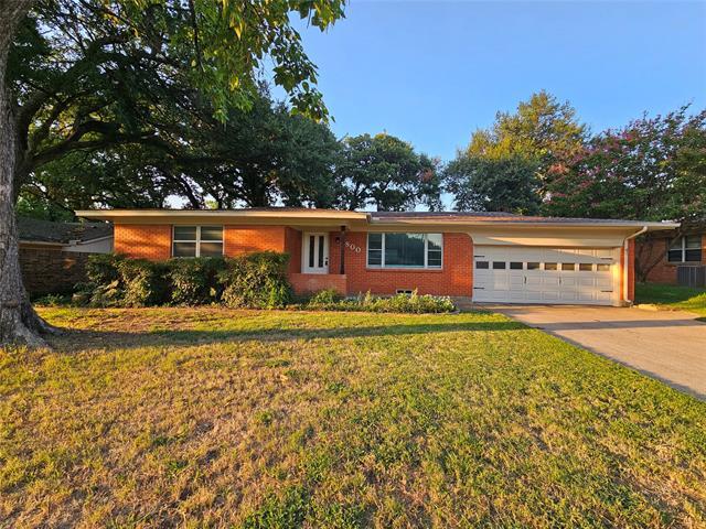 Building Photo - 800 Valley View Dr Rental