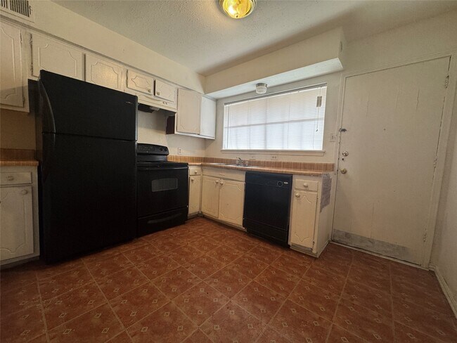 Photo - 6405 Westward St Unit 22