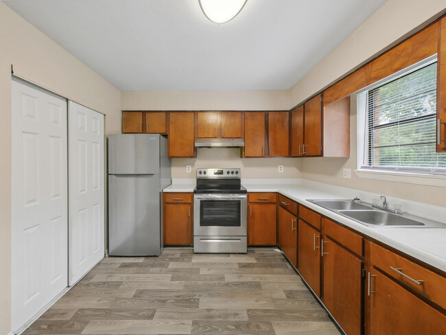 Kitchen - Pecan Ridge Rental