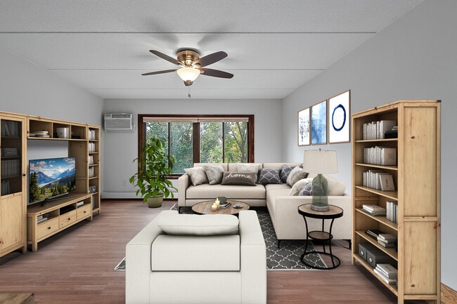 Photo - The Marshall