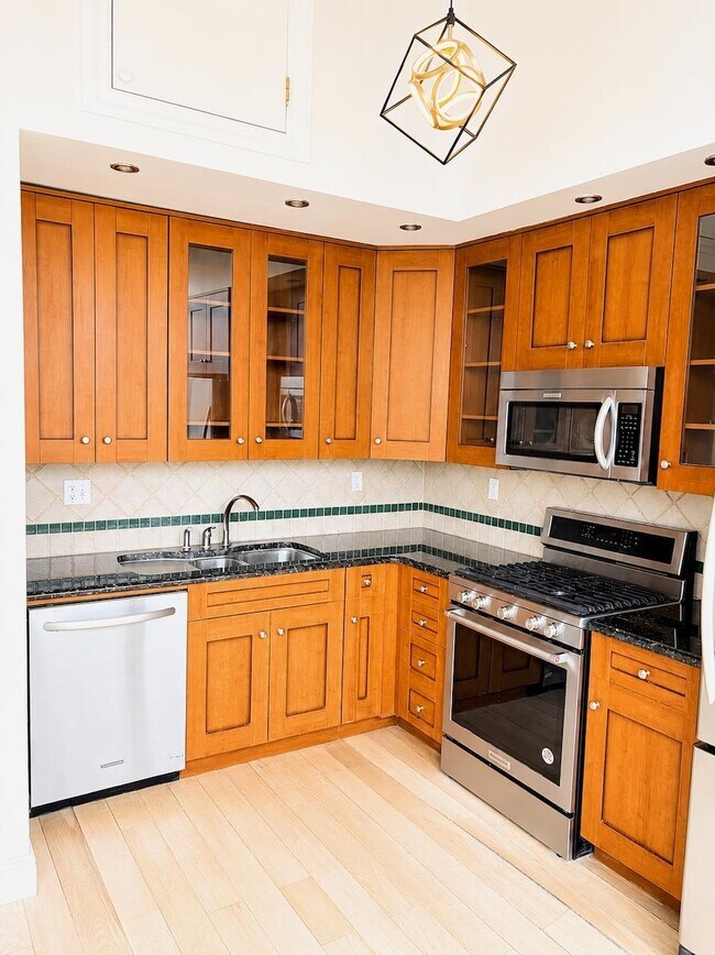 Photo - 300 Communipaw Ave Unit 302