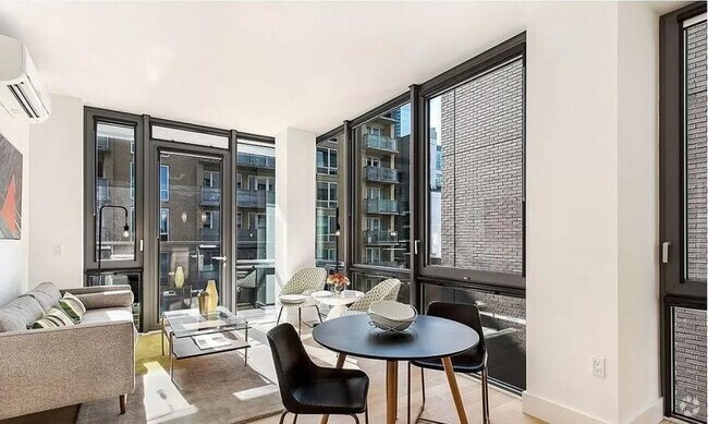 Building Photo - 1 bedroom in Long Island City NY 11101 Unit 6G Rental