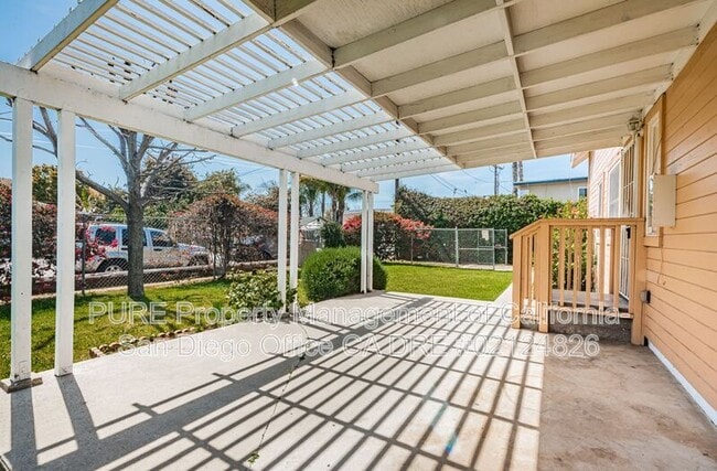 Photo - 405 N Juniper St