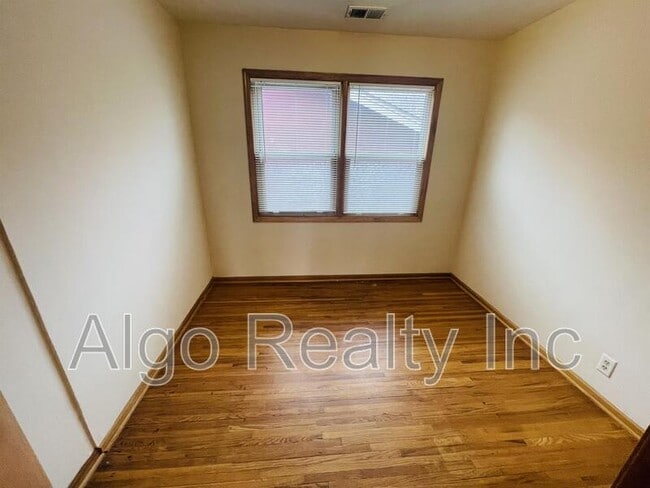 Photo - 2419 Plymouth Ave N