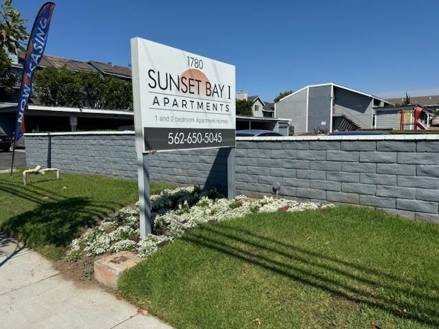 Photo - Sunset Bay I Apartments