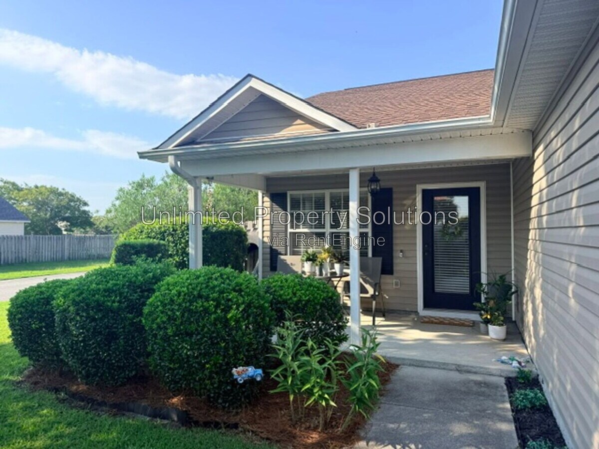 Photo - 501 Foxfield Ct