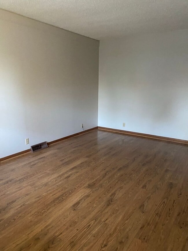 Photo - Spacious Duplex in Great Location