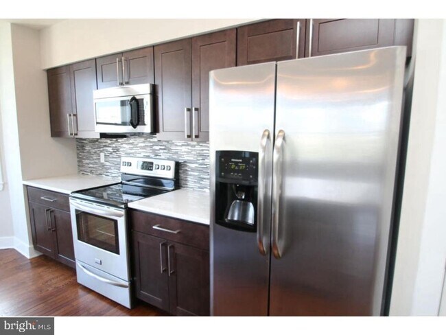 Photo - 400 S 45th St Apartamento Unidad 0C