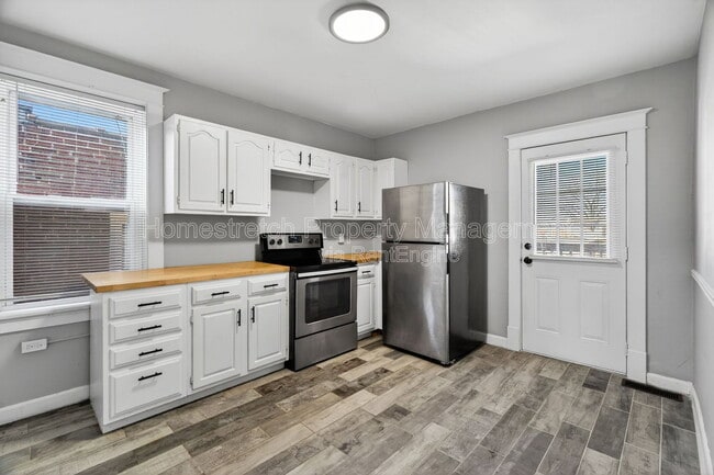 Photo - 3923 Miami St Unit 2f