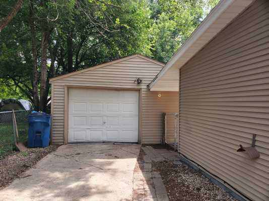 Photo - 2412 Cimarron Dr