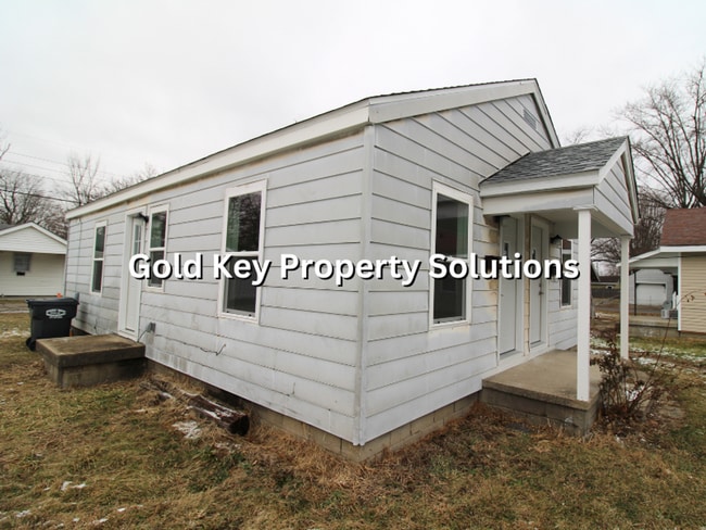 Building Photo - 4105 Main St Unit 4105 Main St 3