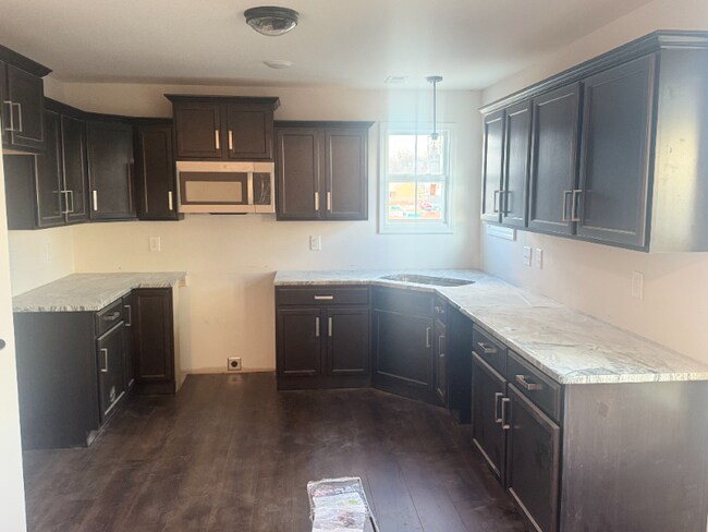 Photo - 511 Ayden Ln