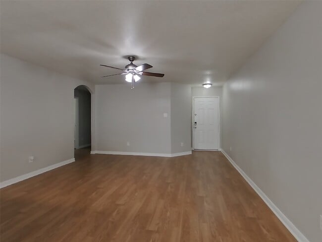 Photo - 6930 Waterlilly View Ln