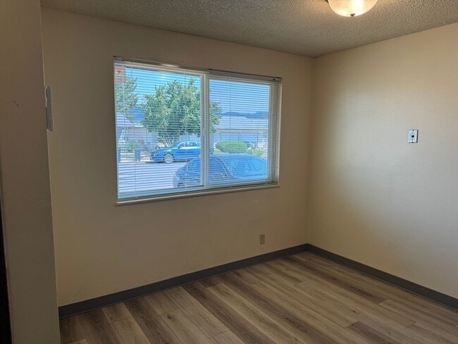 Photo - Lovely 2-bedroom/1-bathroom duplex with garage!